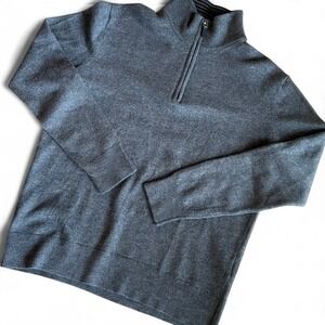 UNTUCKit Men's Gray Zip Up Sweater